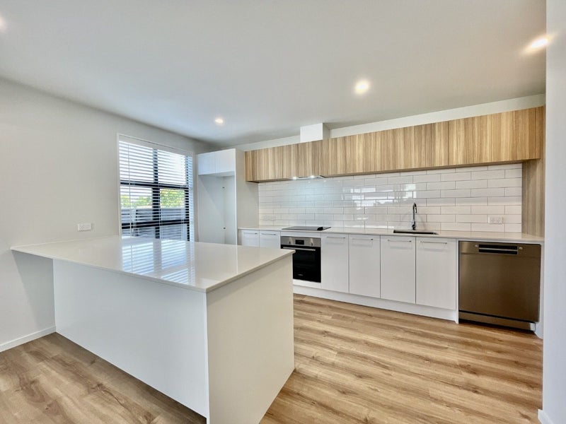 1/25 Evesham Crescent, Spreydon, Christchurch - Carousel 2