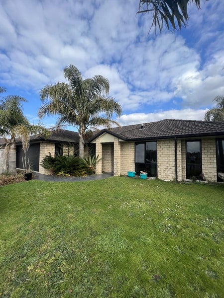 64 Borman Road, Huntington, Hamilton - Carousel 1