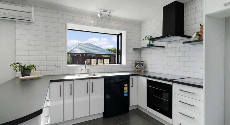 1/43 Tivoli Place, Bishopdale, Christchurch - Carousel 2