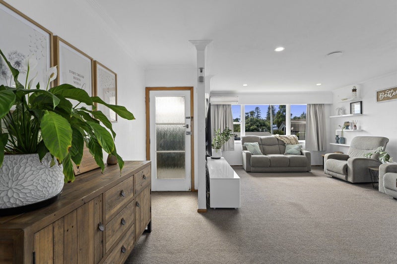 302 Otumoetai Road, Otumoetai, Tauranga - Carousel 1