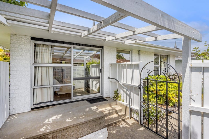 2/50 Selwyn Street, Somerfield, Christchurch - Carousel 2