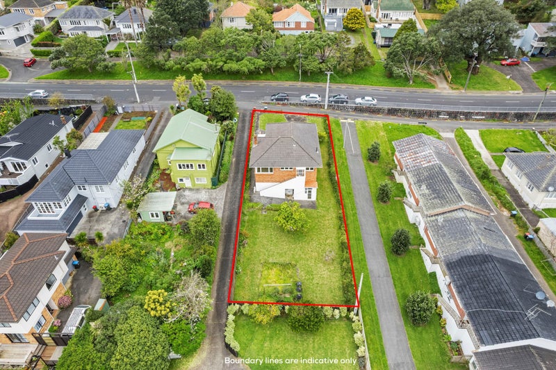 18 Parau Street, Mount Roskill, Auckland - Carousel 1