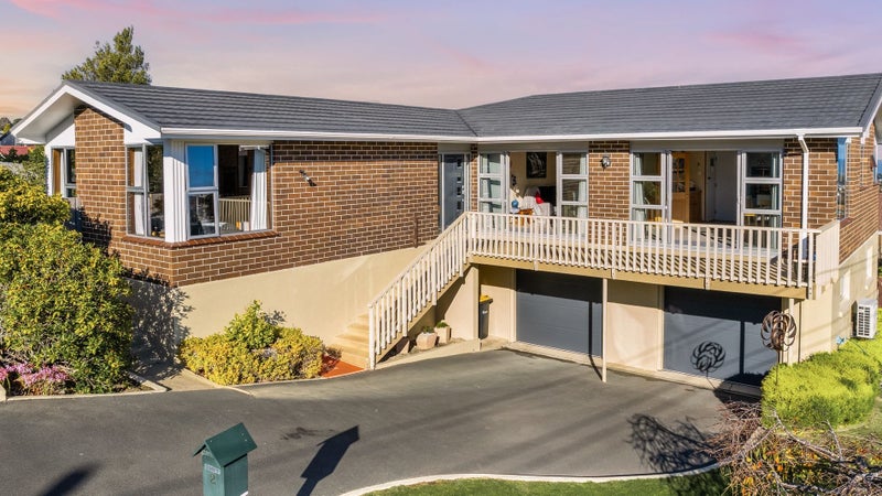 2 Murano Street, Waverley, Dunedin - Carousel 1