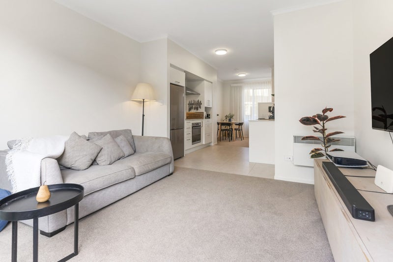 4 Hononga Lane, Northcote, Auckland - Carousel 2