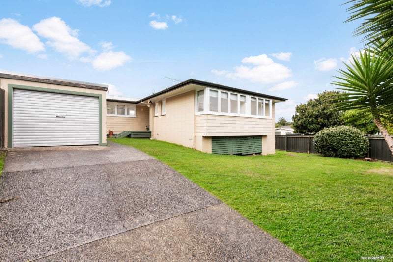 21 Huia Street, Waiuku, Waiuku - Carousel 2