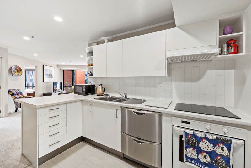 6A/6 Whitaker Place, Grafton, Auckland - Carousel 2