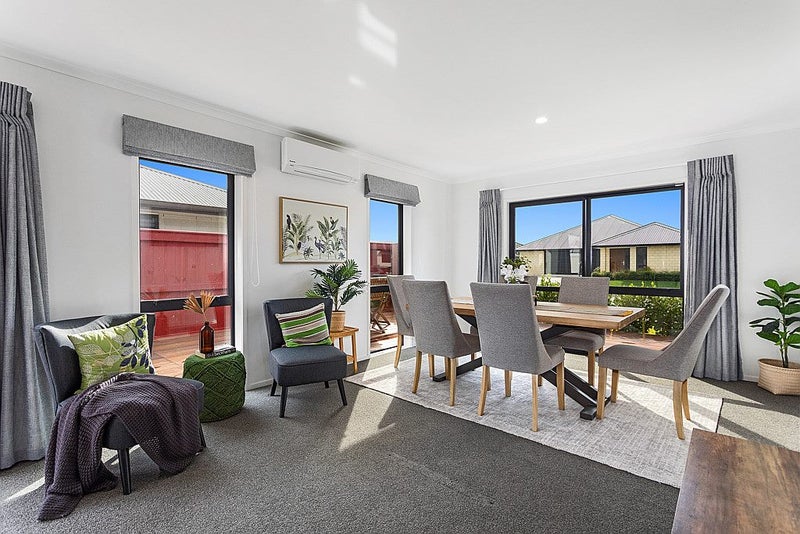 1 Karearea Drive, Coastlands, Whakatane - Carousel 1