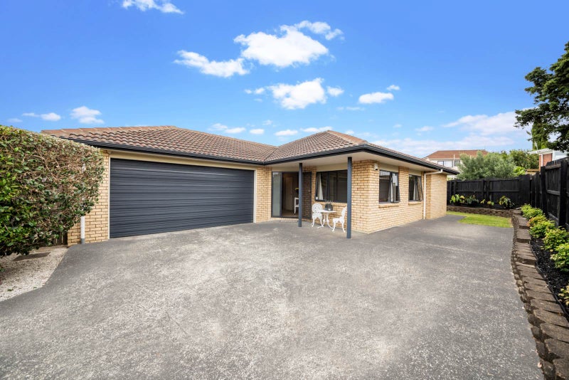 13C Abercrombie Street, Howick, Auckland - Carousel 1