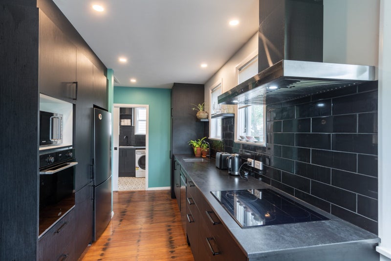 37 Downes Street, Titahi Bay, Porirua - Carousel 2