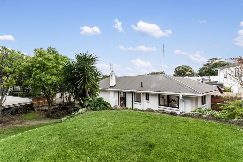 14 Eaglehurst Road, Ellerslie, Auckland - Carousel 1