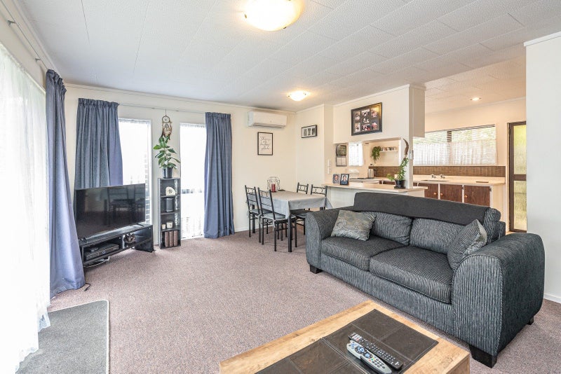 10B Hereford Street, Springvale, Whanganui - Carousel 2