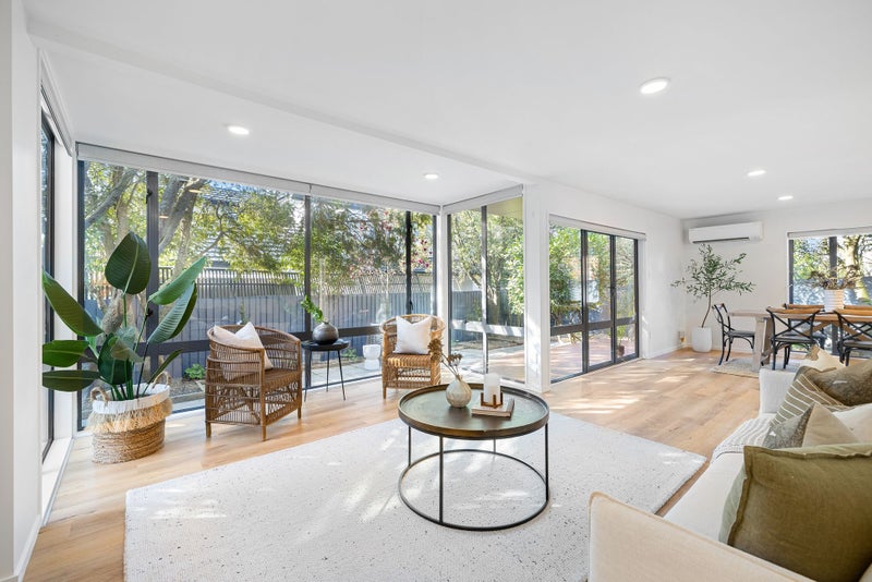 8 Country Place, Burwood, Christchurch - Carousel 1