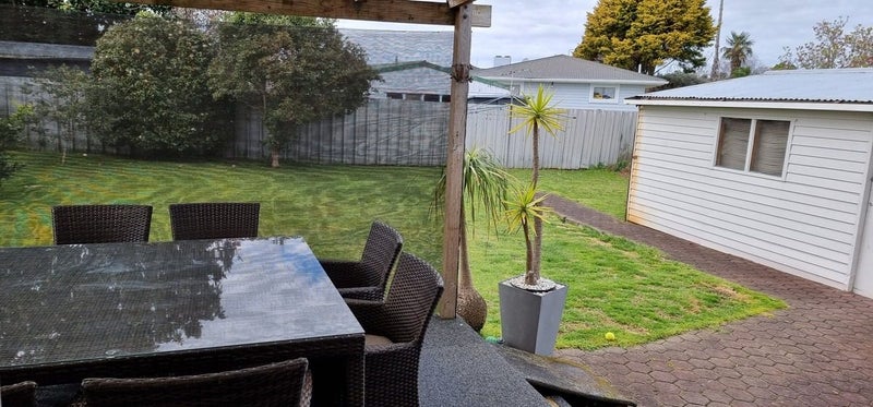 42 Edinburgh Avenue, Rosehill, Papakura - Carousel 8