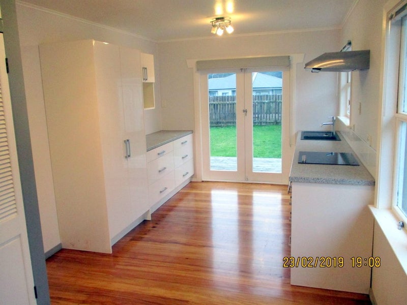 5 Ruthven Road, Wainuiomata, Lower Hutt - Carousel 2