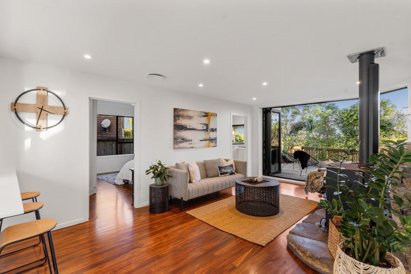 1/62 Rangatira Road, Beach Haven, Auckland - Carousel 2