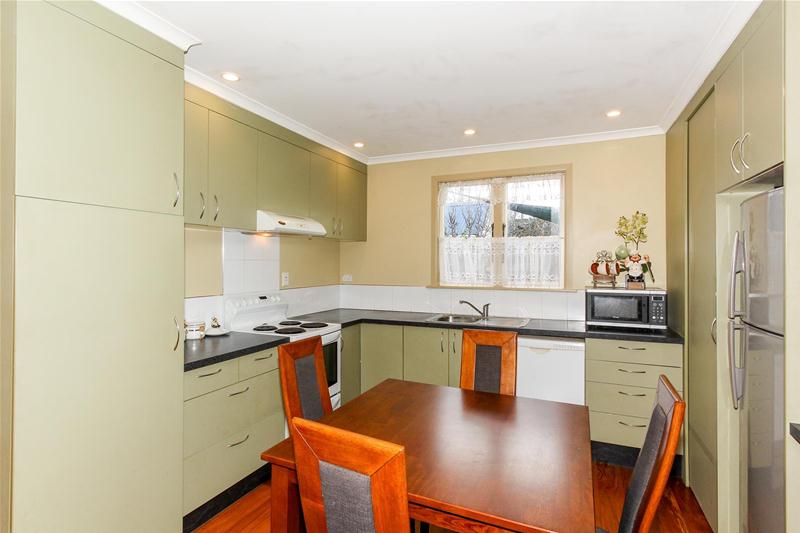 2/170 Mangorei Road, Merrilands, New Plymouth - Carousel 2