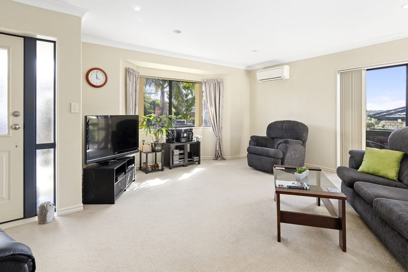 2 Verona Way, Judea, Tauranga - Carousel 2