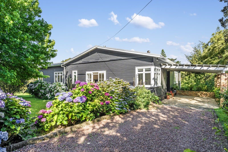 201 Muriwai Valley Road, Waimauku - Carousel 2