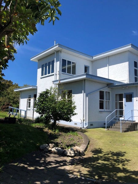 11 Ormond Road, Hospital Hill, Napier - Carousel 2