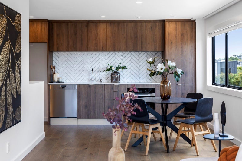 2/98 Walker Road, Point Chevalier, Auckland - Carousel 2