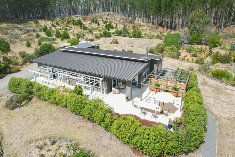 12 Quail Way, Waitarere, Levin - Carousel 1