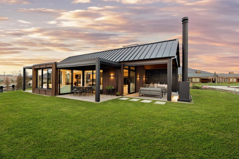 2 Mccaw Mews, WANAKA - Carousel 20