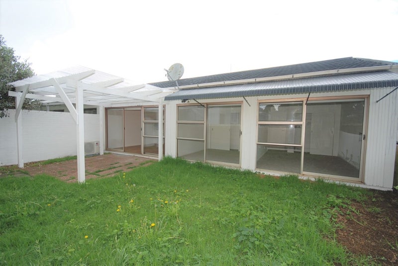 5/22 Campbell Road, One Tree Hill, Auckland - Carousel 2