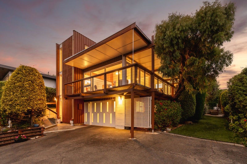 4 Michael Avenue, Mount Pleasant, Christchurch - Carousel 1