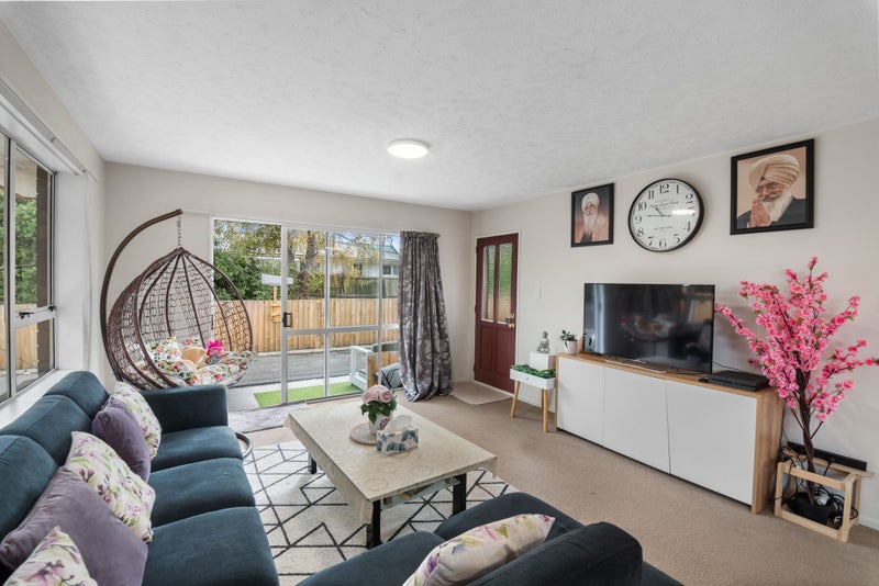 3/42 Division Street, Riccarton, Christchurch - Carousel 2