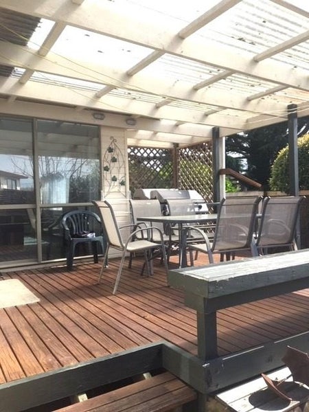 24B Linley Terrace, Judea, Tauranga - Carousel 1