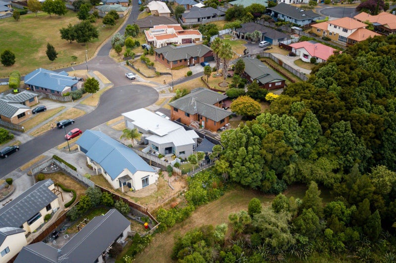 6 Pointon Glade, Grandview Heights, Hamilton - Carousel 16