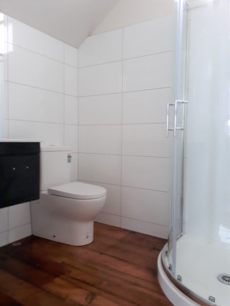 88B Overtoun Terrace, Hataitai, Wellington - Carousel 8