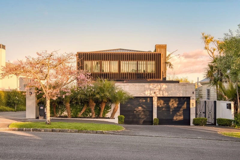 7 Elam Street, Parnell, Auckland - Carousel 1