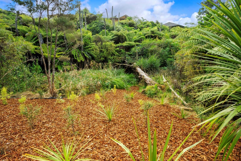 14 Korari Way, Unsworth Heights, Auckland - Carousel 23