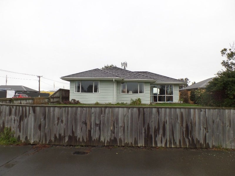 30 Shortland Street, Wainoni, Christchurch - Carousel 1