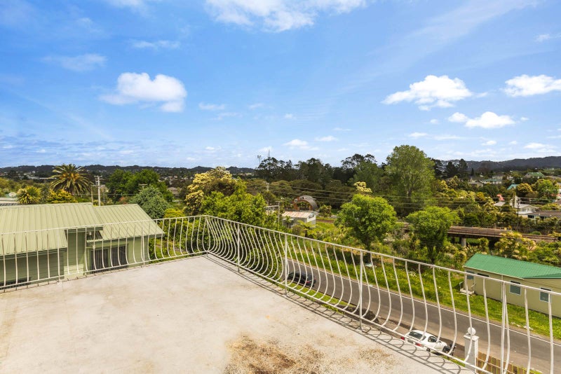 1/31 Rangeview Road, Sunnyvale, Auckland - Carousel 2