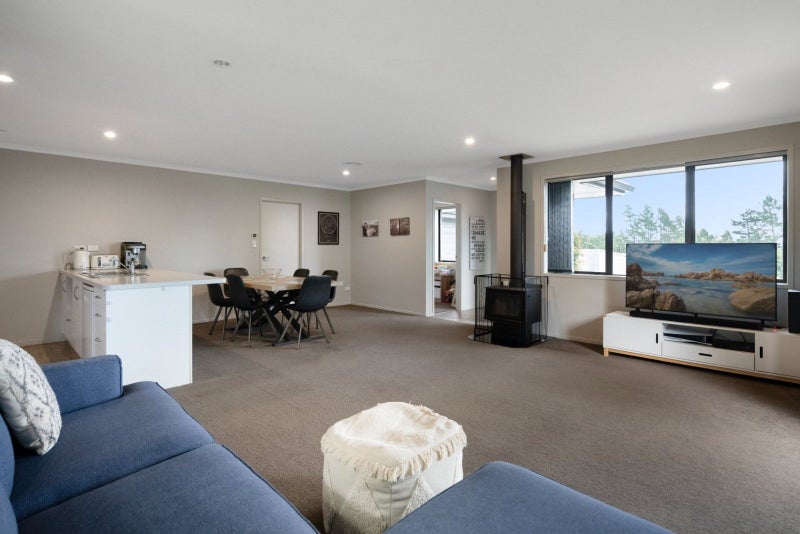 6 Atkins Way, Ohauiti, Tauranga - Carousel 2