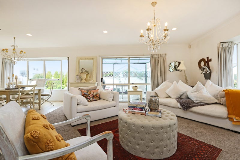 14/212 Grove Road, Mayfair, Hastings - Carousel 2