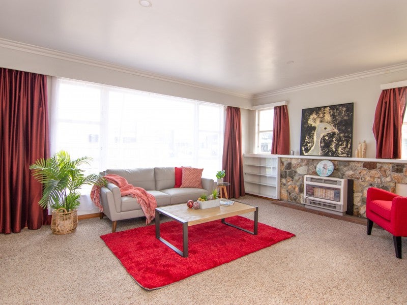 396 Tremaine Avenue, Takaro, Palmerston North - Carousel 1