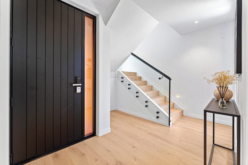 7D Crete Avenue, Milford, Auckland - Carousel 2