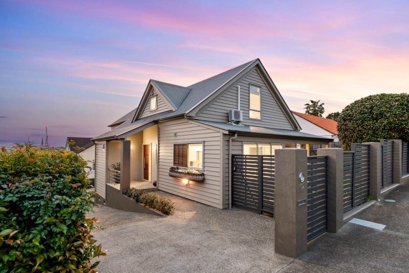 32B Rarangi Road, St Heliers, Auckland - Carousel 1