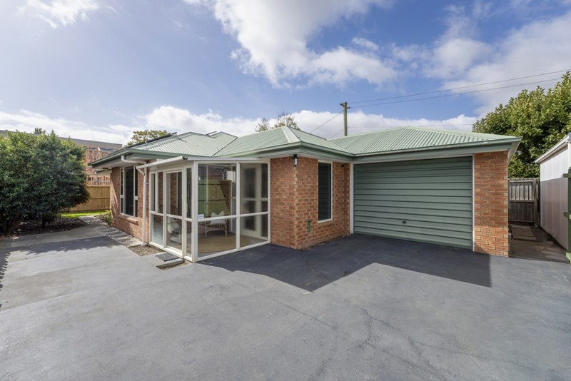 156 Barrington Street, Somerfield, Christchurch - Carousel 2