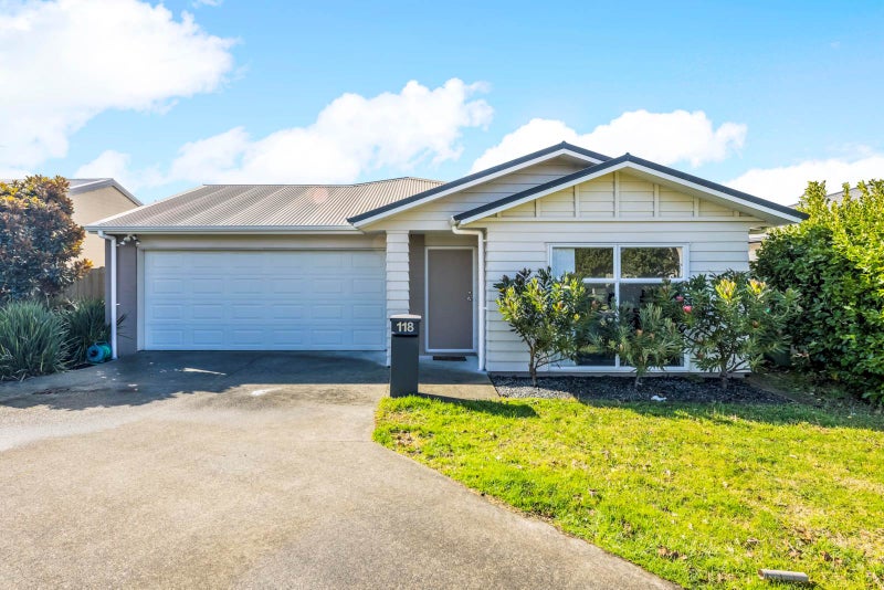 118 Popokatea Drive, Takanini, Auckland - Carousel 1
