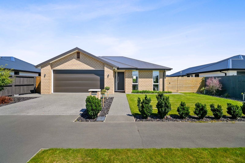 16 Forge Close, Halswell, Christchurch - Carousel 22