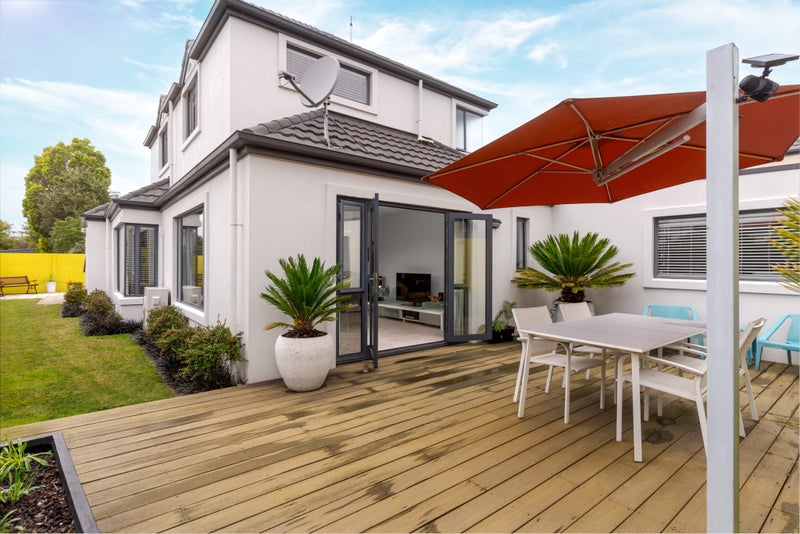 3/35 Dover Street, St Albans, Christchurch - Carousel 1