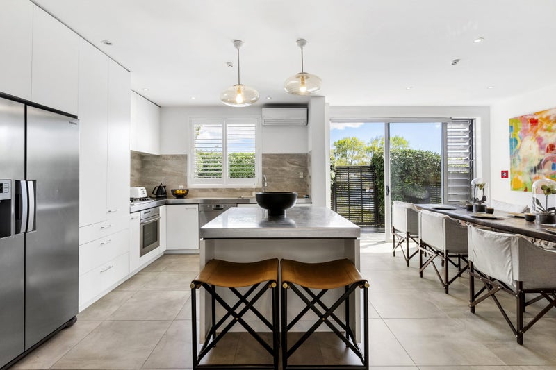 19F Blake Street, Ponsonby, Auckland - Carousel 2