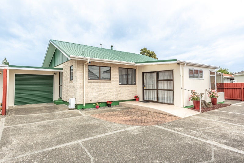 13A Avon Place, Springvale, Whanganui - Carousel 2