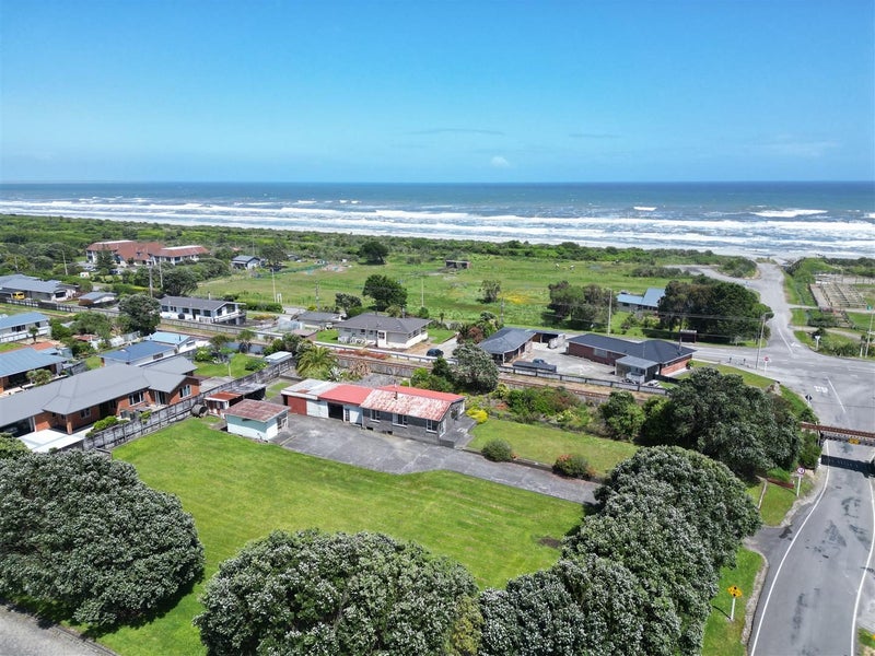 2 Clough Road, Paroa, Greymouth - Carousel 2