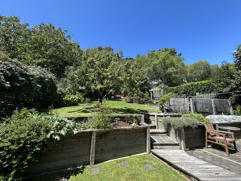 172 Cleveland Terrace, Maitai, Nelson - Carousel 10
