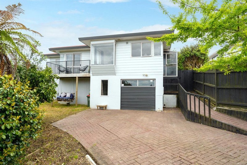 15B Ridout Street, Maeroa, Hamilton - Carousel 1